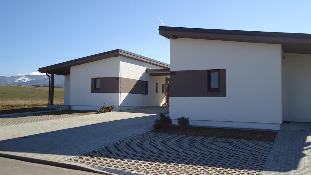 Apartman Valentka Bešeňová Εξωτερικό φωτογραφία